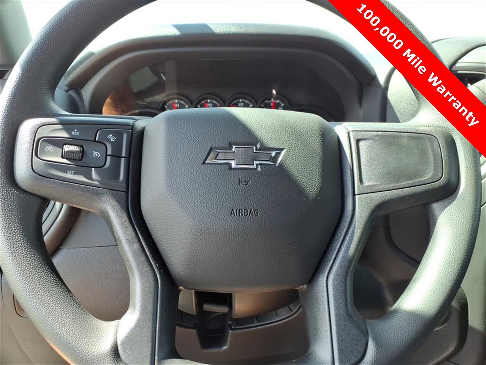 2026 Chevrolet Silverado 2500HD Custom photo 21