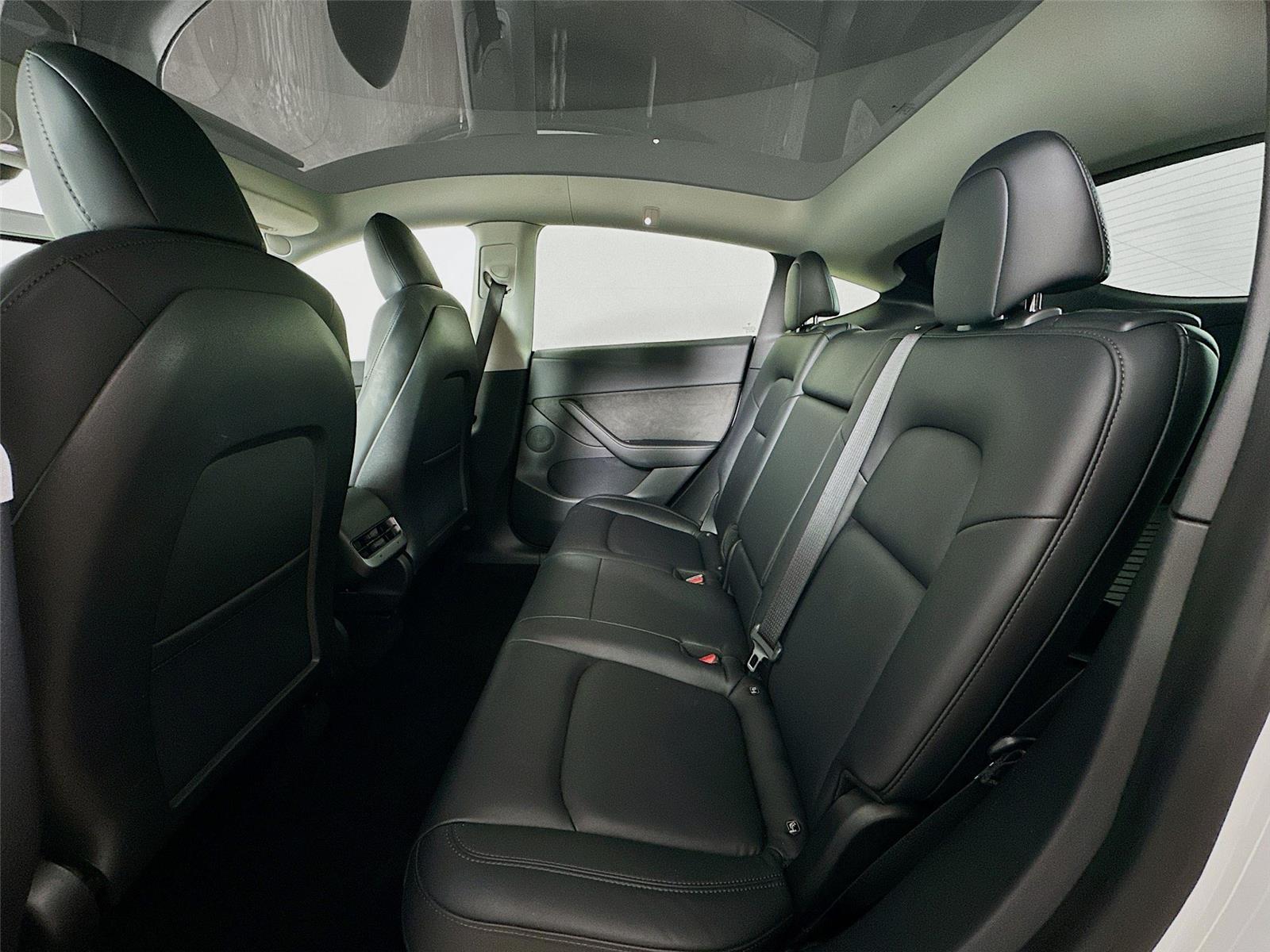 2021 Tesla Model Y Long Range photo 25