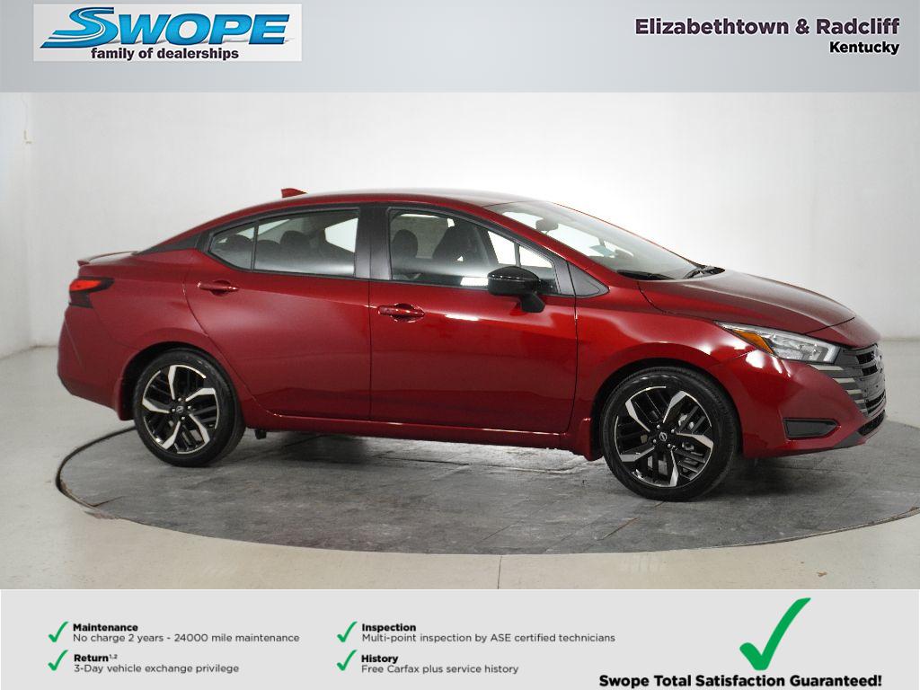 2025 Nissan Versa Sedan SR's photo