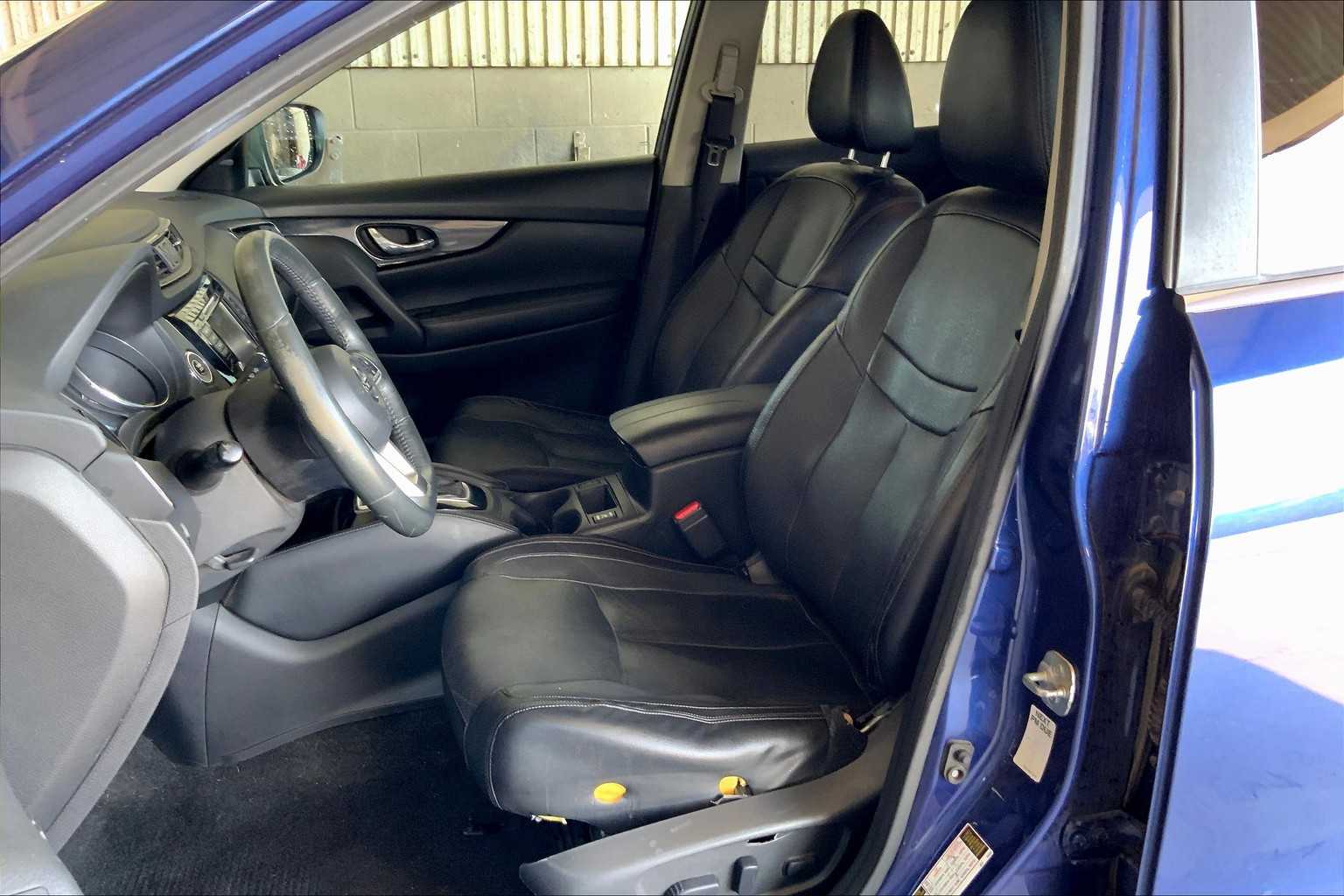 2018 Nissan Rogue SL photo 7
