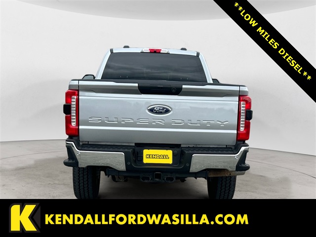 2024 Ford F-350 photo 4