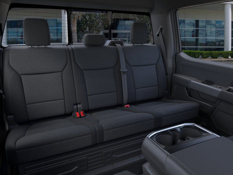 2025 Ford F-150 XLT photo 9