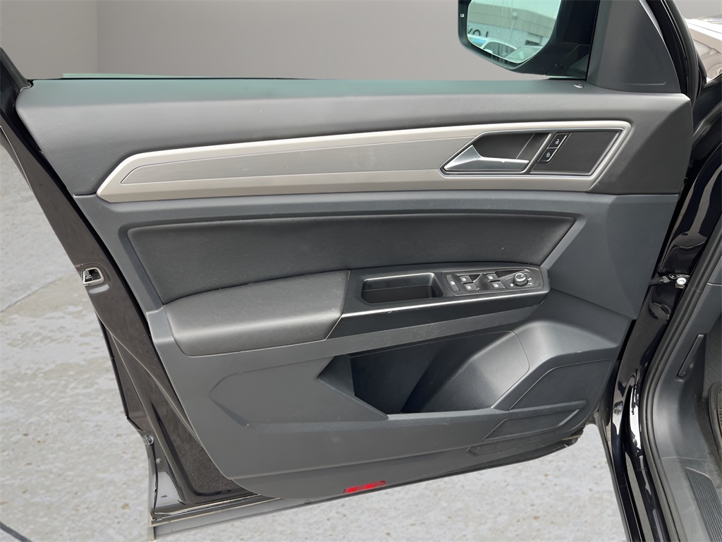 2019 Volkswagen Atlas V6 SE photo 14