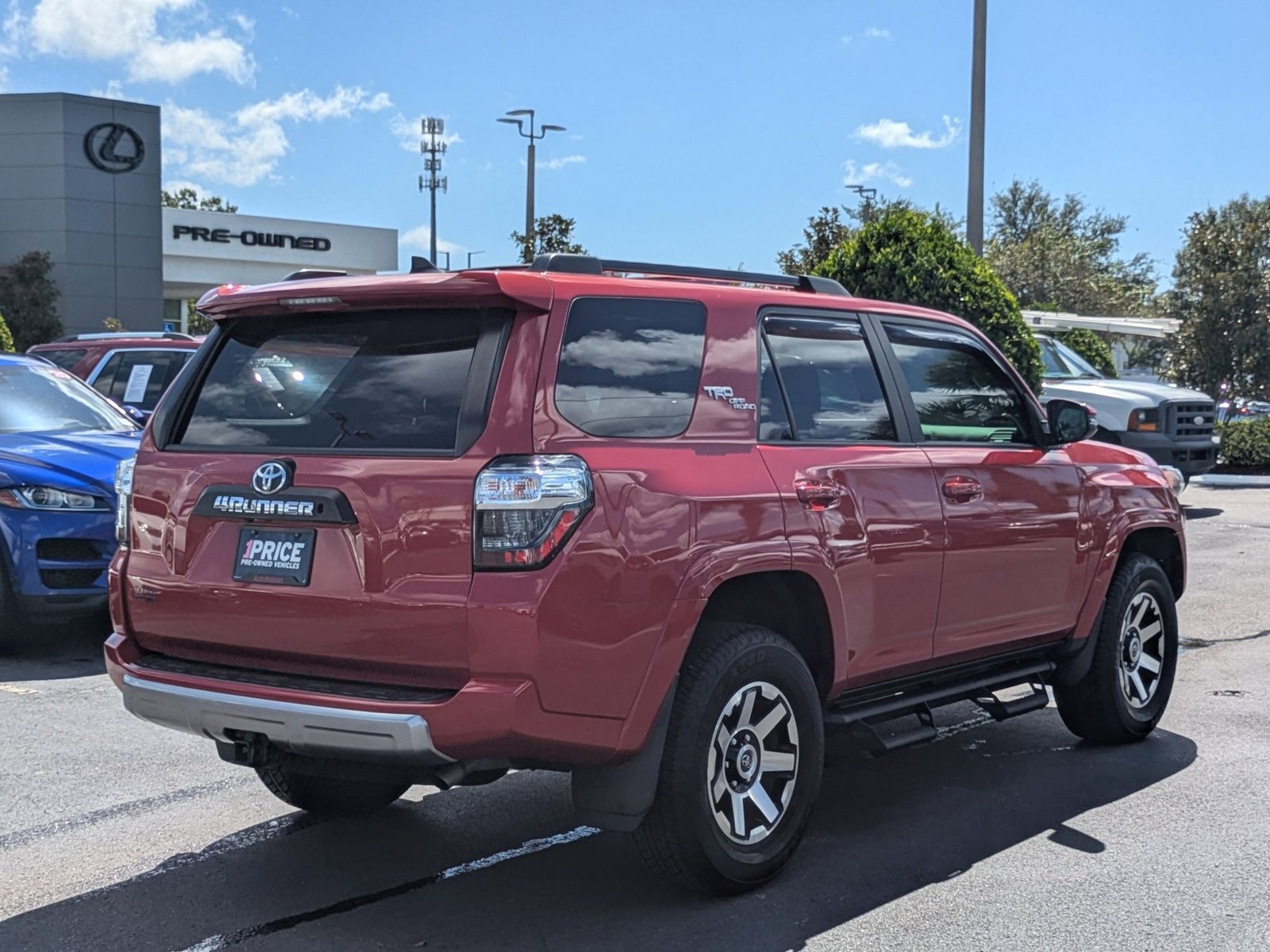 2019 Toyota 4Runner TRD Premium photo 4