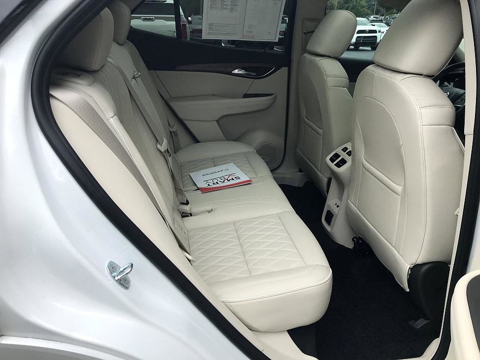2023 Buick Envision Avenir photo 14