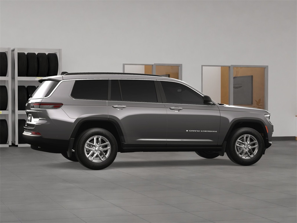 2025 Jeep Grand Cherokee Laredo X photo 6