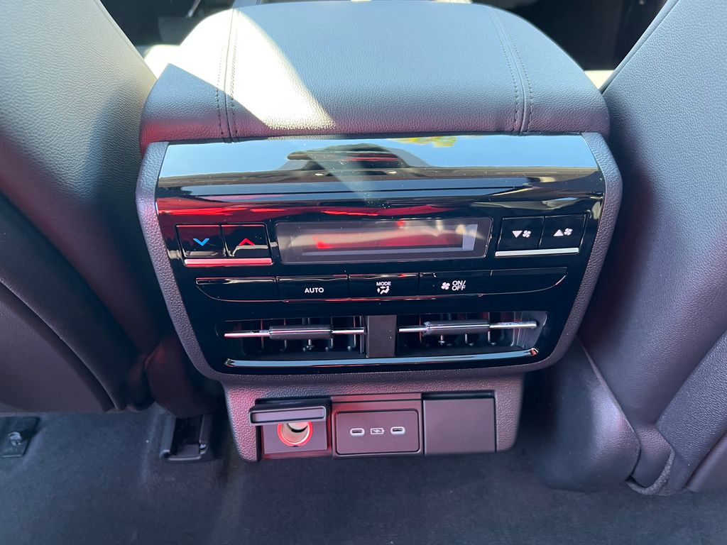 2025 Acura MDX SH-AWD photo 20