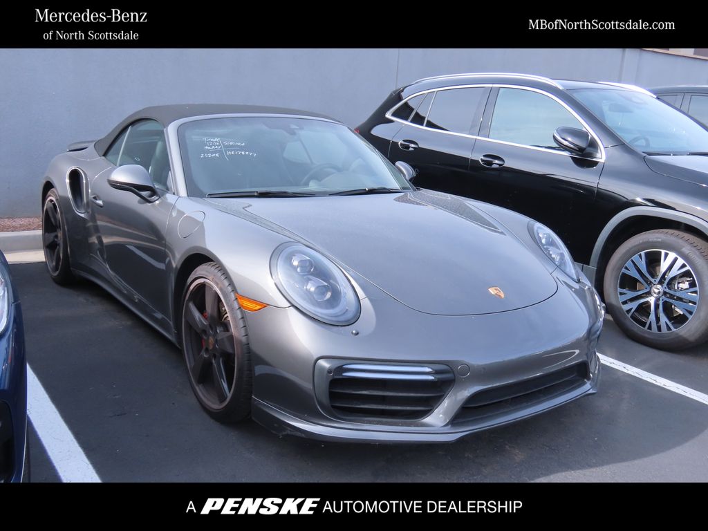 2017 Porsche 911 Turbo S's photo