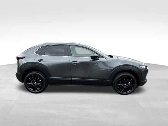 2025 Mazda CX-30 2.5 Select Sport photo 3