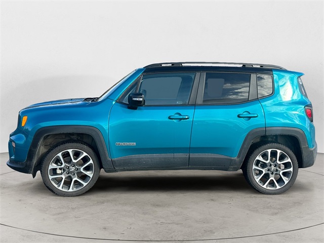 2022 Jeep Renegade Limited photo 2