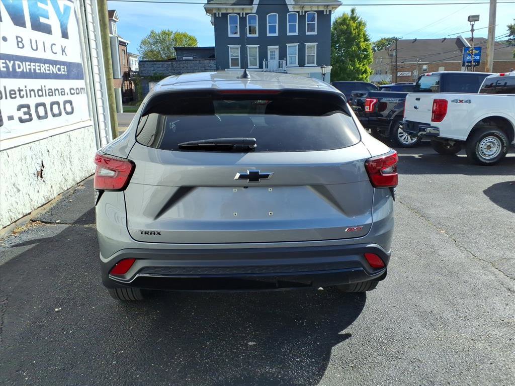 2024 Chevrolet Trax photo 5