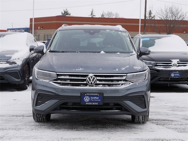 Certified 2024 Volkswagen Tiguan SE with VIN 3VV2B7AX0RM193625 for sale in Inver Grove Heights, Minnesota