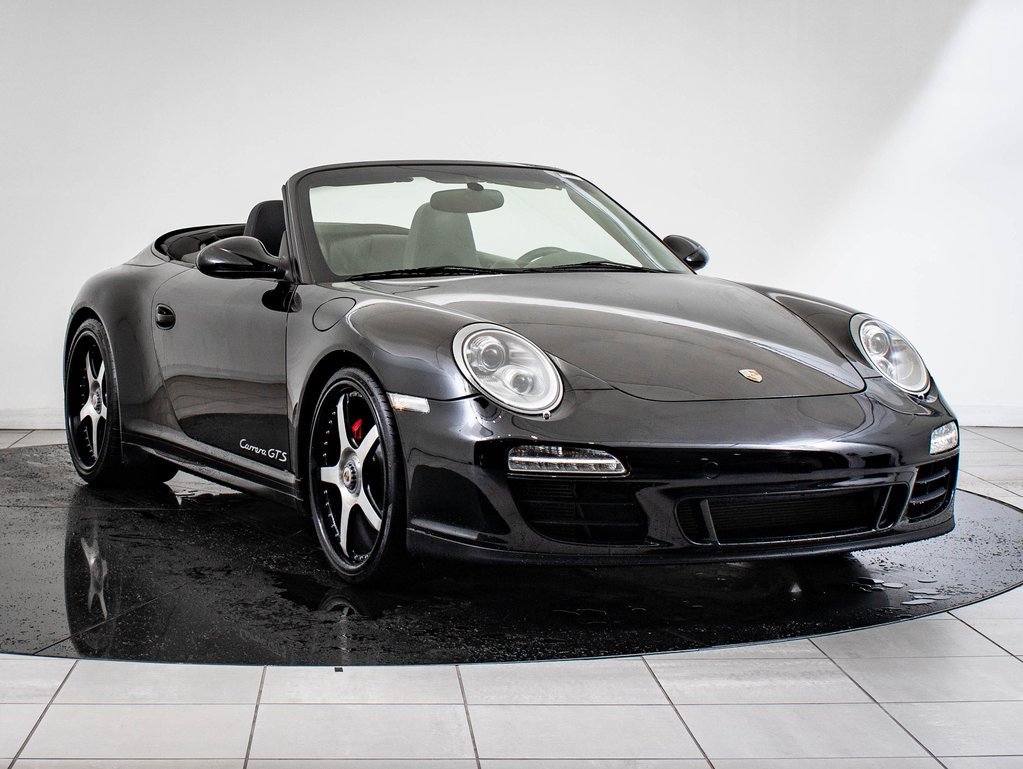 2011 Porsche 911 GTS photo 10