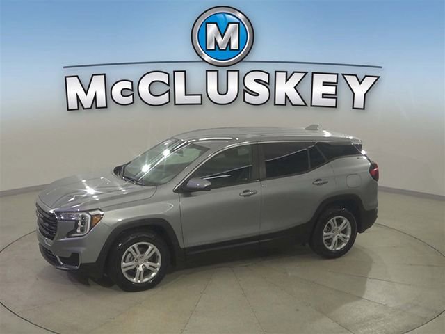 2024 GMC Terrain SLE's photo