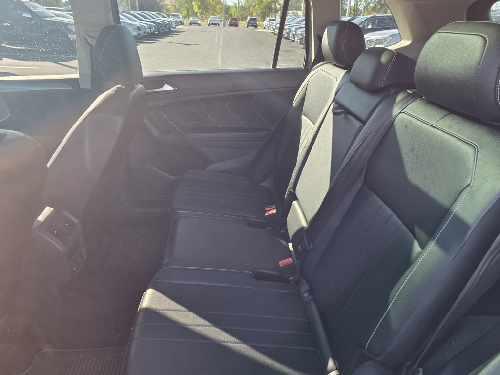 2022 Volkswagen Tiguan SE photo 4