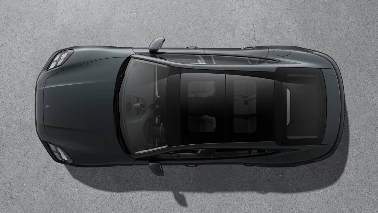 2026 Porsche Panamera E-Hybrid 4 photo 4