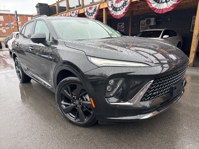 2024 Buick Envision Sport Touring photo 3