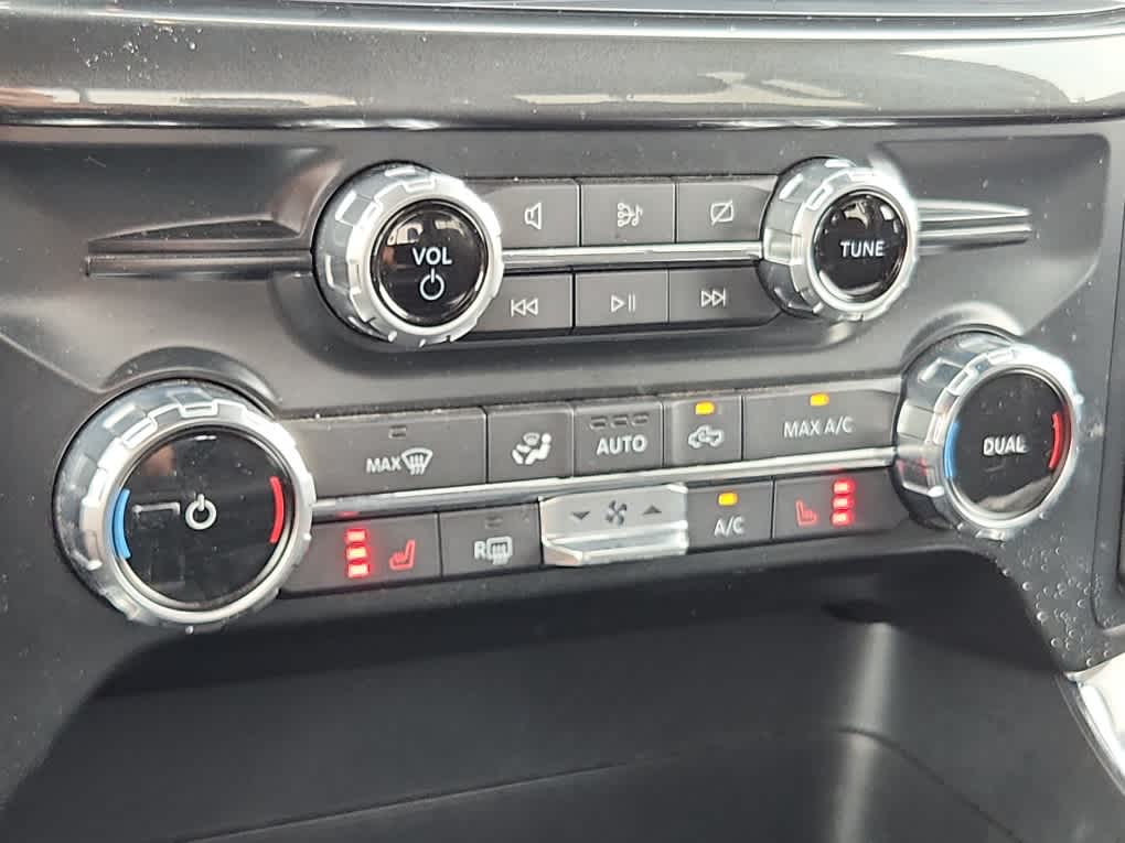 2022 Ford F-150 XLT photo 14