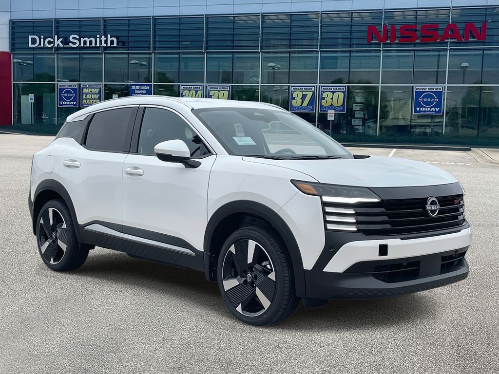 2025 Nissan Kicks SR's photo