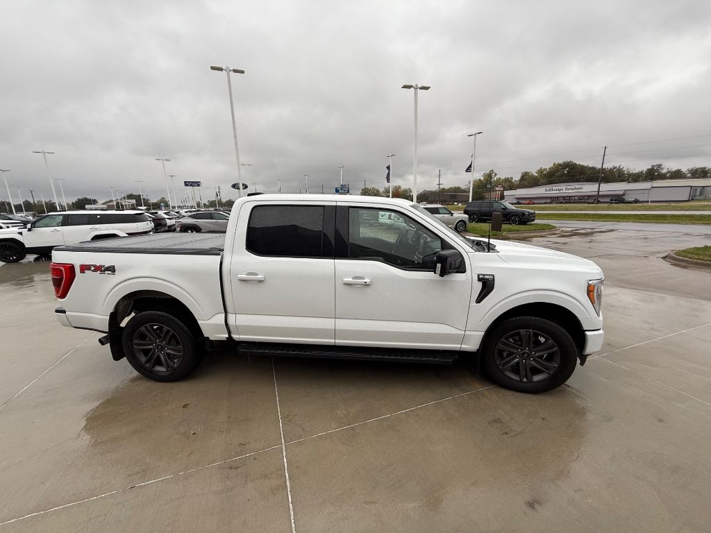 2022 Ford F-150 XLT photo 4