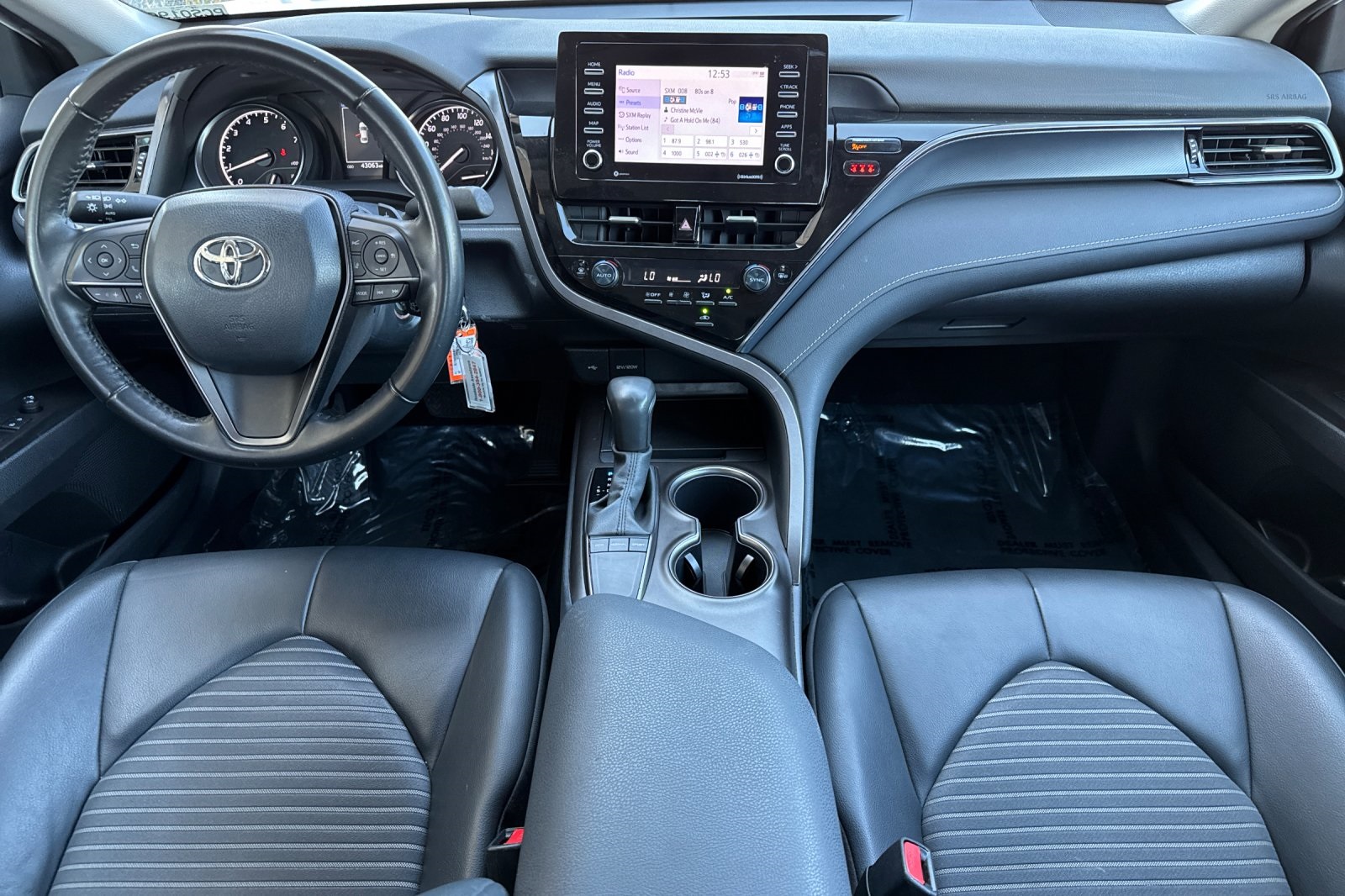2024 Toyota Camry SE photo 13