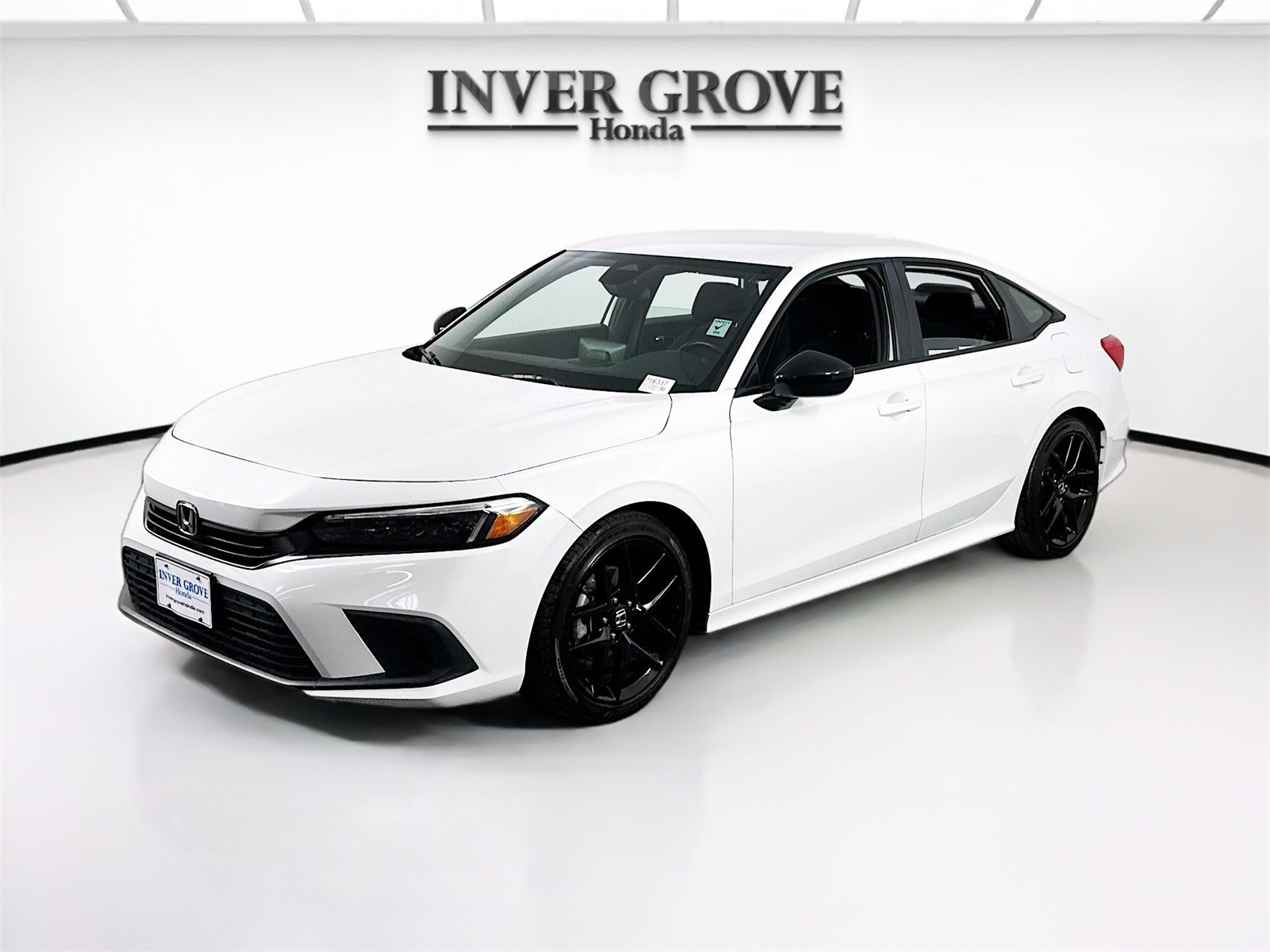 Used 2022 Honda Civic Sport with VIN 2HGFE2F51NH608737 for sale in Inver Grove Heights, Minnesota