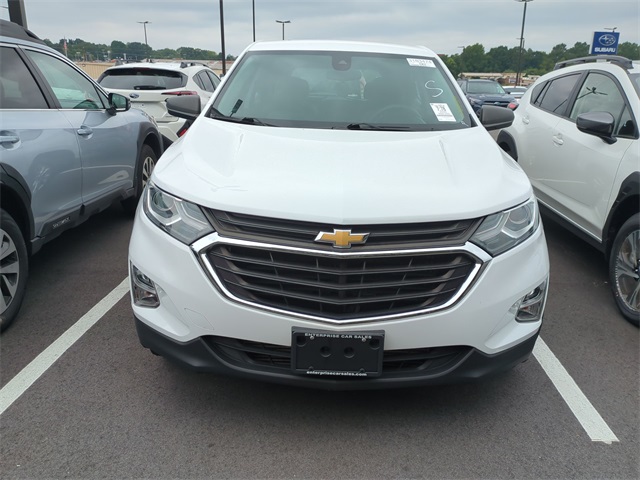 2020 Chevrolet Equinox LS photo 3