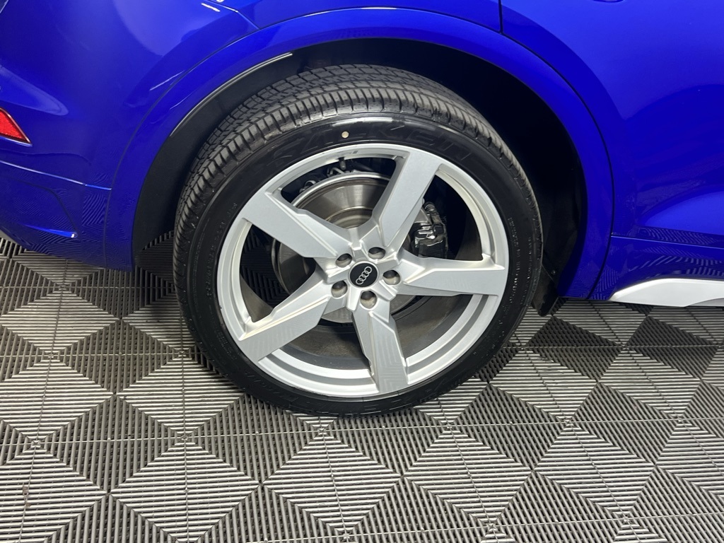 2022 Audi SQ5 Premium Plus photo 26