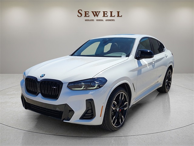 2025 BMW X4 M40i's photo