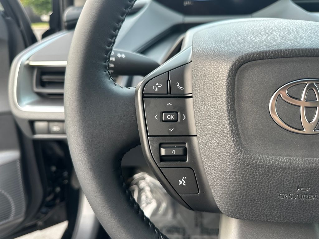 2026 Toyota Prius LE photo 19