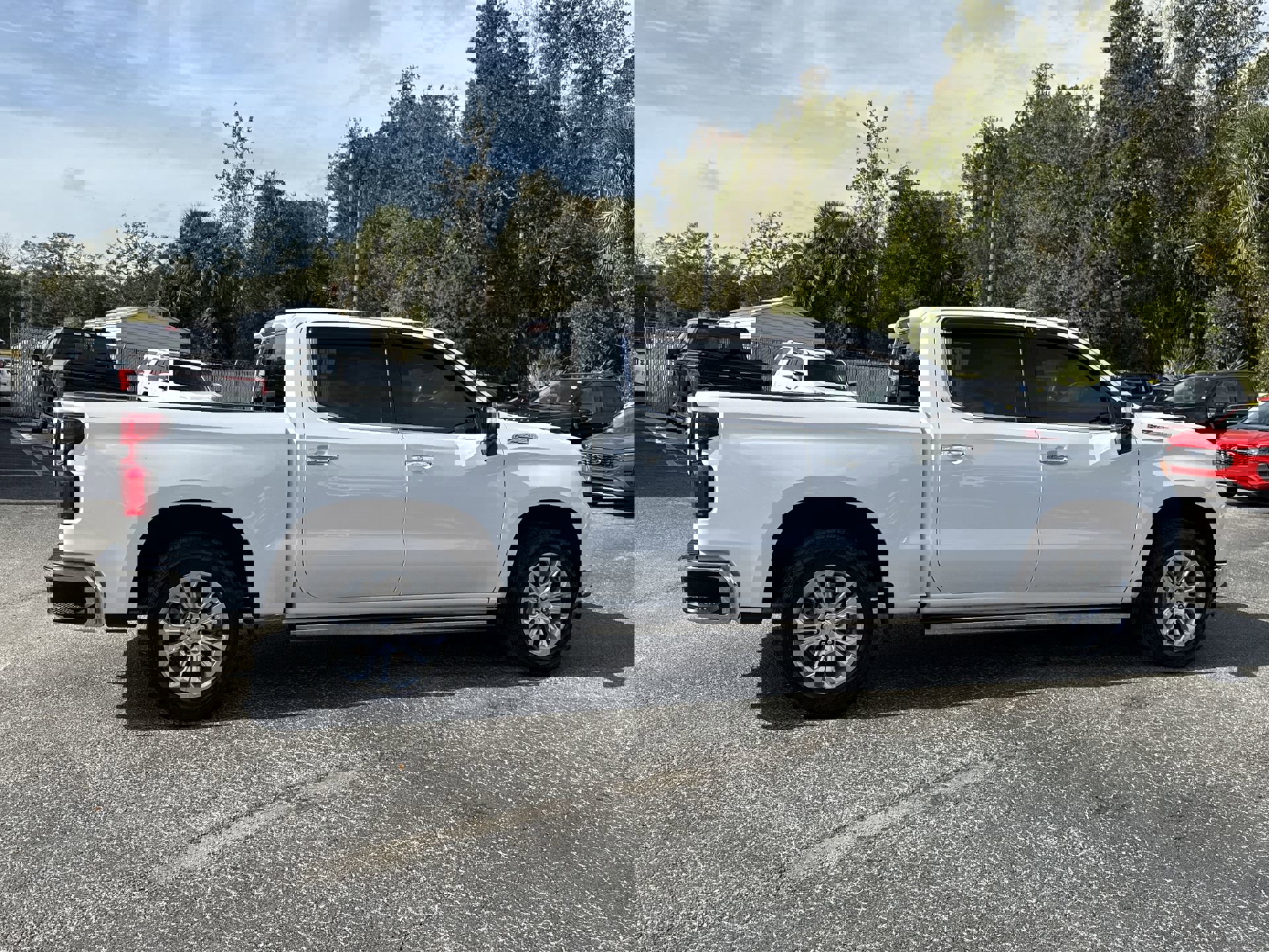 2024 Chevrolet Silverado 1500 LTZ photo 3