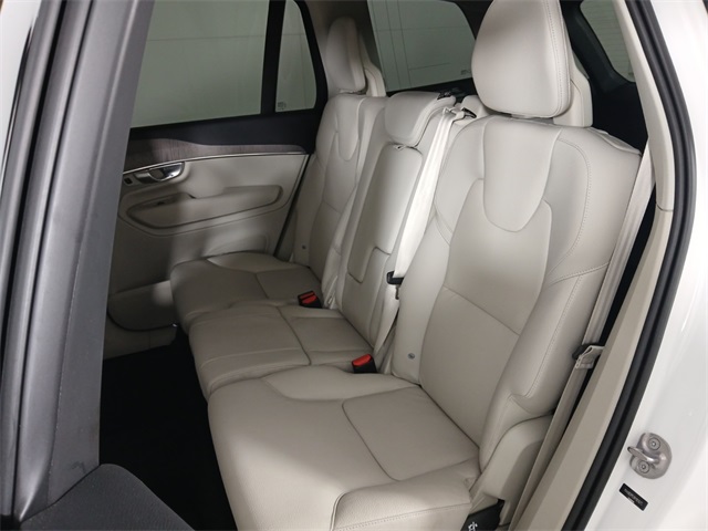2024 Volvo XC90 Plus photo 15