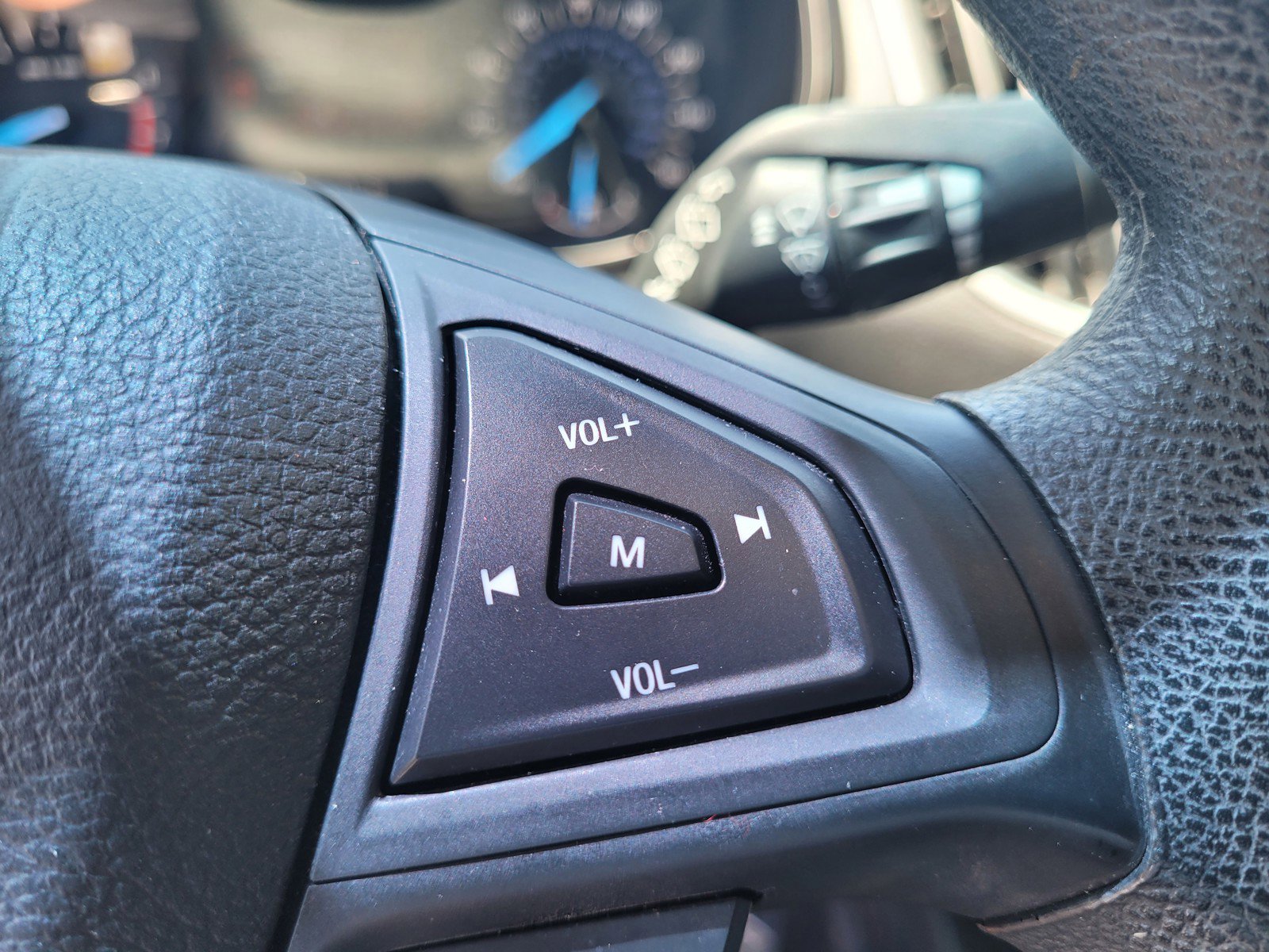 2019 Ford Edge SE photo 20