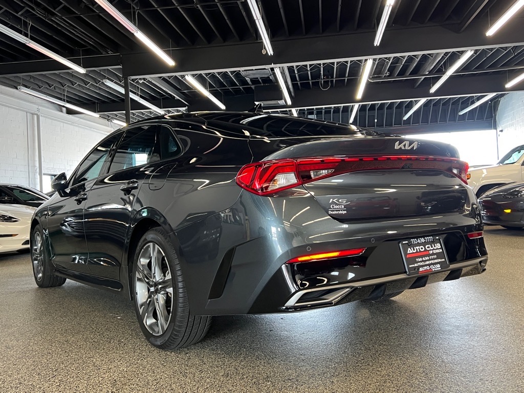 2022 Kia K5 EX photo 4