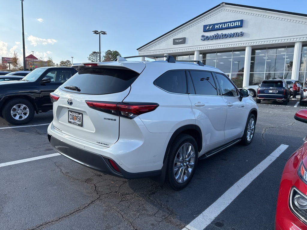 2021 Toyota Highlander Hybrid Limited photo 4
