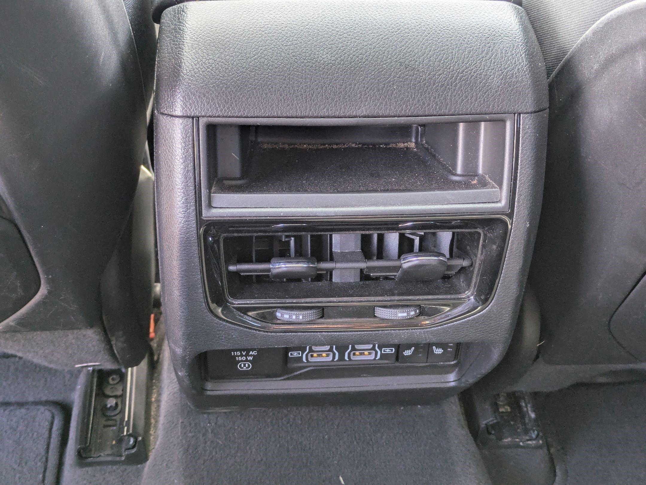 2023 Jeep Cherokee 4xe photo 24