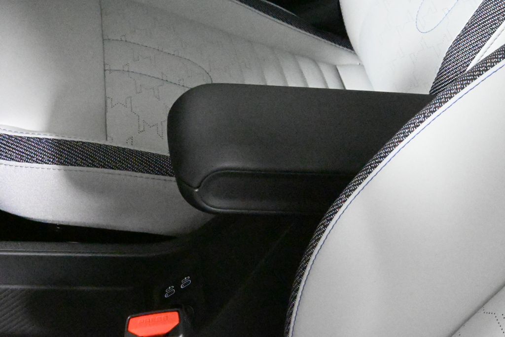 2025 Mini Cooper S Hardtop 2 Door photo 24