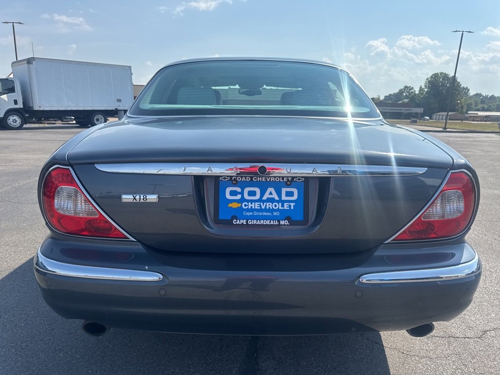 2004 Jaguar XJ XJ8 photo 4