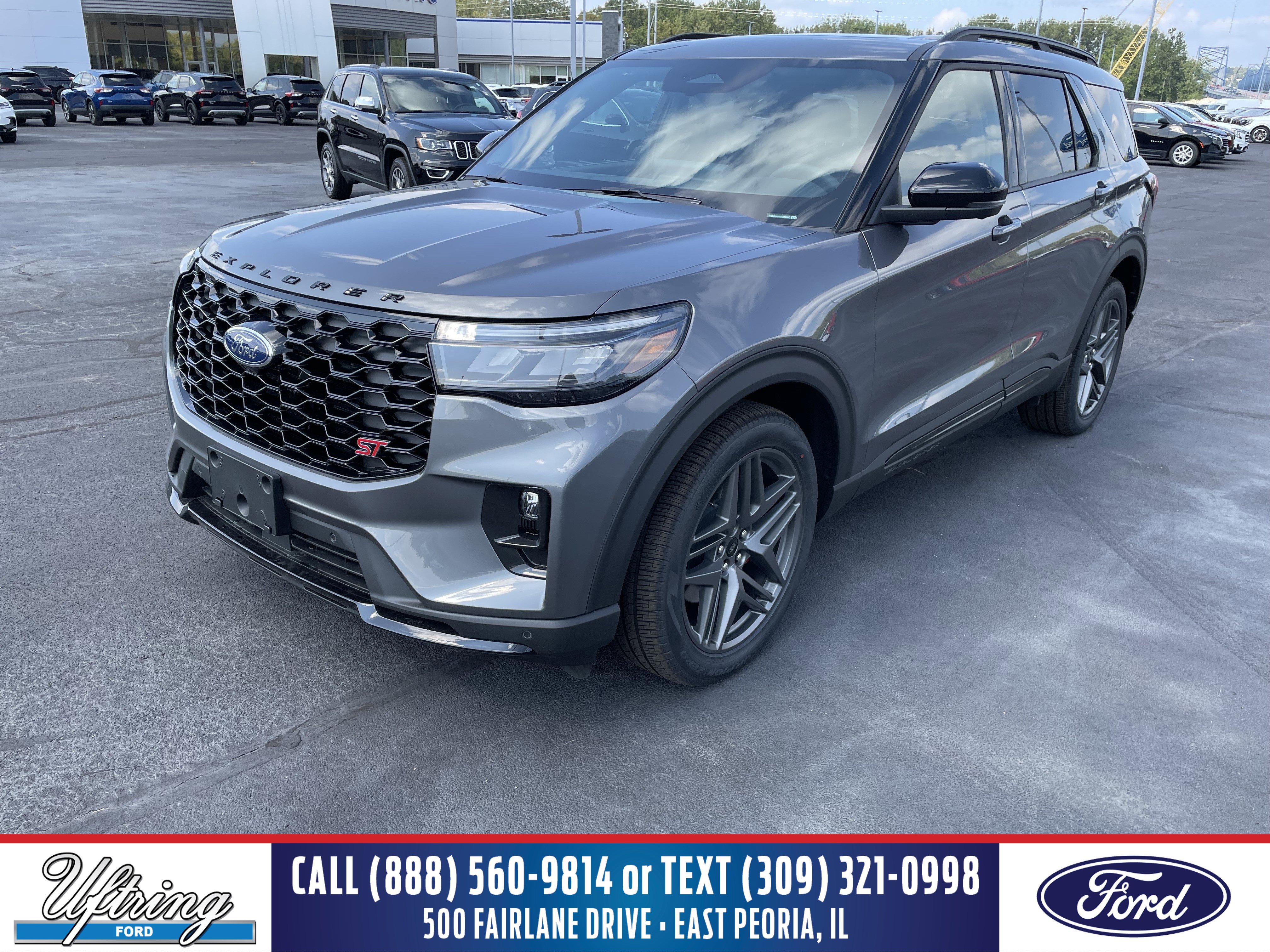 2025 Ford Explorer ST's photo