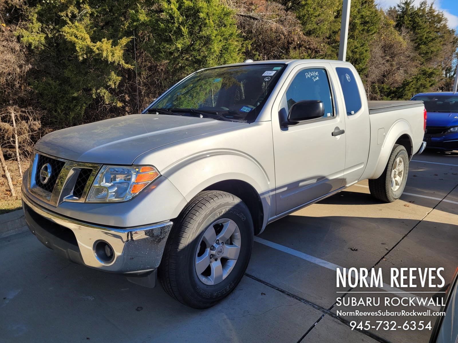 2011 Nissan Frontier SV's photo