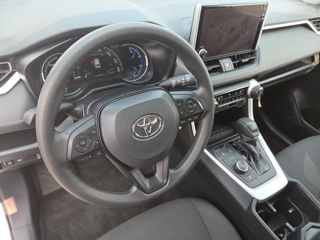 2024 Toyota RAV4 Hybrid LE photo 13
