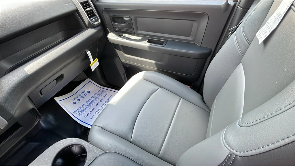 2025 Ram 2500 Tradesman photo 14