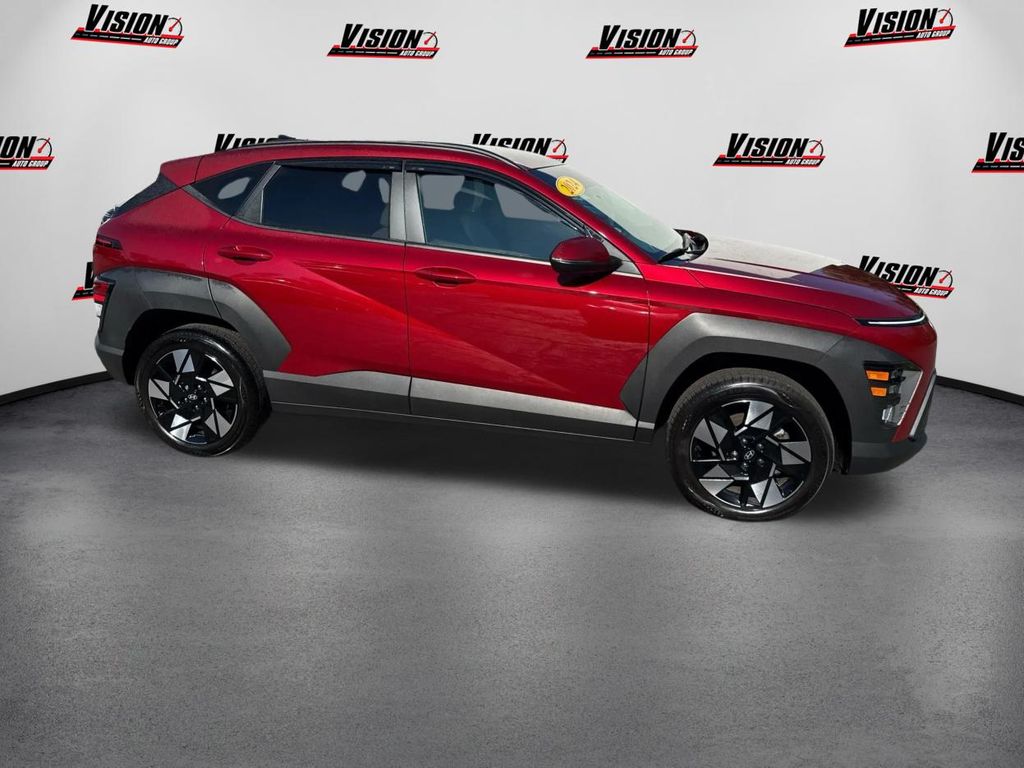 2024 Hyundai Kona SEL photo 4