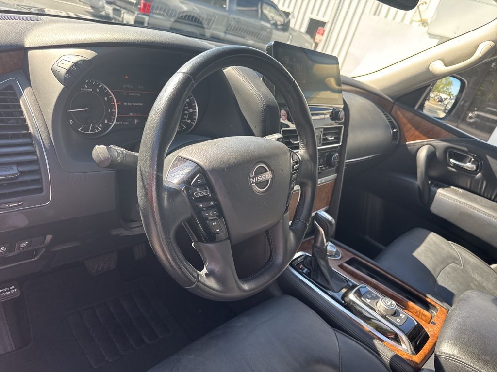 2023 Nissan Armada SL photo 10
