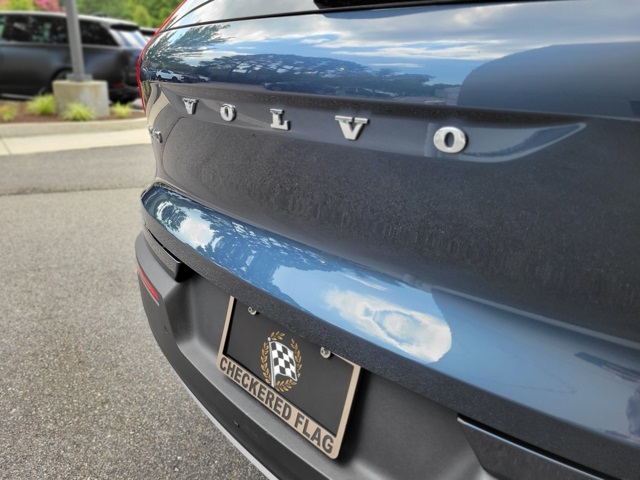 2022 Volvo XC40 T5 Inscription photo 18