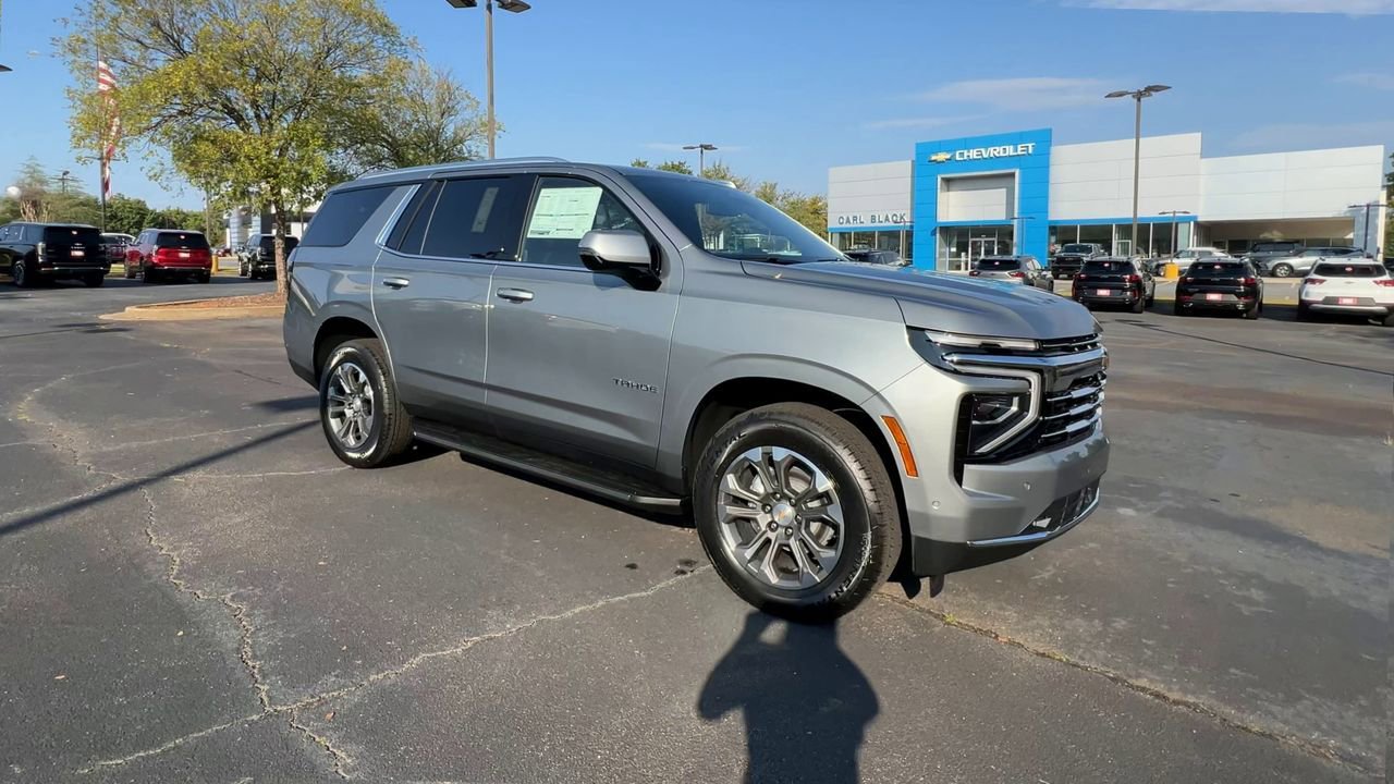 2026 Chevrolet Tahoe LT photo 2