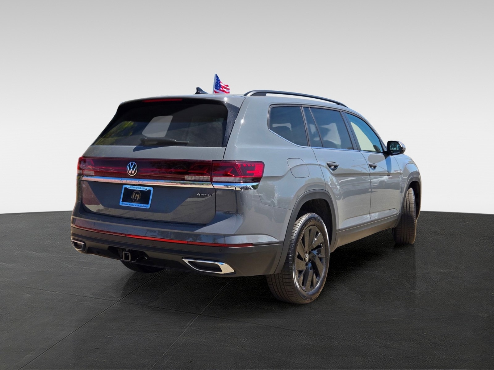 2026 Volkswagen Atlas SE Technology photo 4