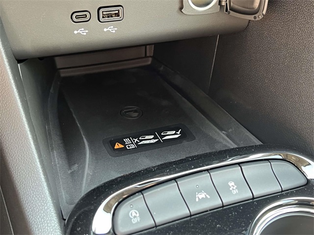 2026 Buick Encore GX Sport Touring photo 19