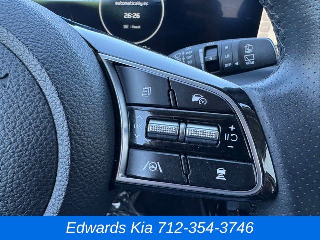 2024 Kia Seltos SX photo 25