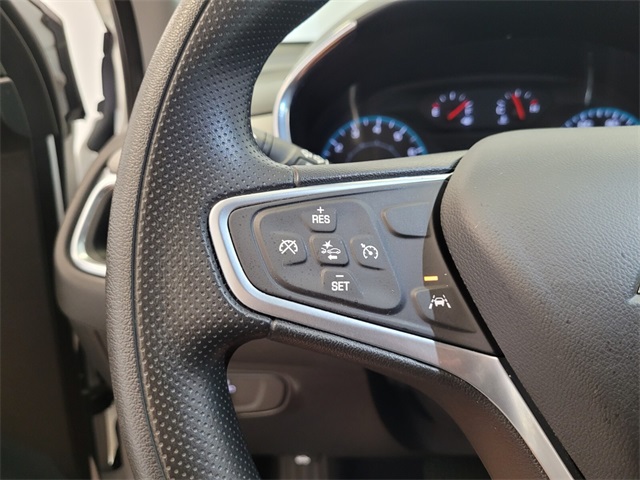 2022 Chevrolet Equinox LS photo 23